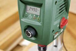 מקדחת עמוד PBD 40 710W כולל מלחציים באריזת קרטון BOSCH