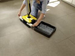 מכונה לשטיפת רצפות ופרקטים נטענת אלחוטית KARCHER FC7