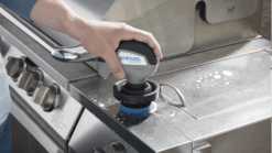 דרמל מברשת לניקוי + 10 אביזרים + מגן נגד התזה DREMEL VERSA