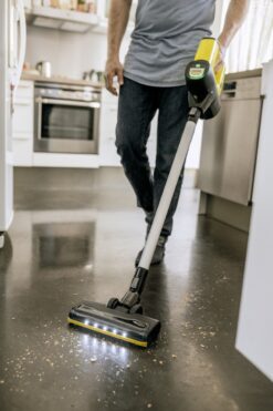 שואב אבק אלחוטי KARCHER VC6