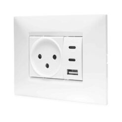 מארז טריפל USB שקע כח מתאם ומסגרת BE לבנה 3 מודול ניסקו סוויץ’ | NISKO