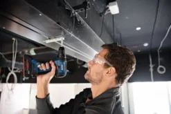 סט BOSCH ברשלס מברגה/מפתח רטיטה GDX 18V-200 + מק/מברגה רוטטת GSB 18V-55