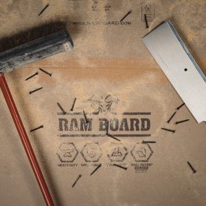 יריעת הגנה לכיסוי רצפה 32/0.94 מטר (30 מ"ר) RAM BOARD