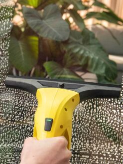 מנקה חלונות נטען KARCHER WV6